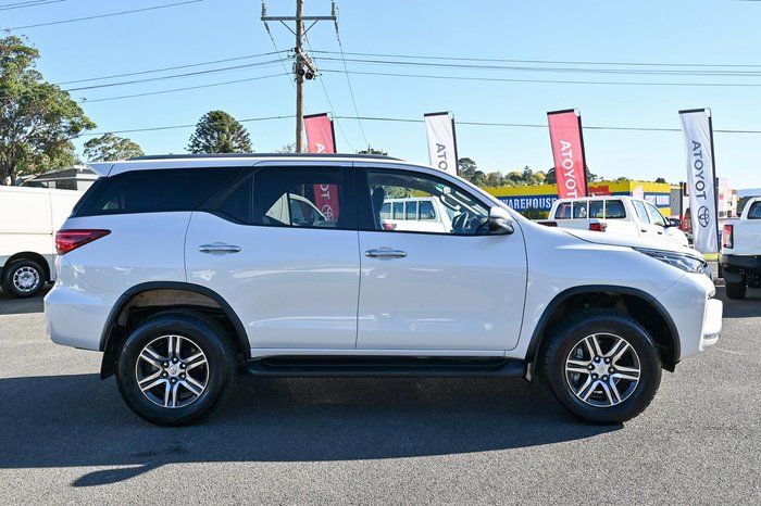 2025 Toyota Fortuner GXL GUN156R 4X4 Dual Range Glacier White