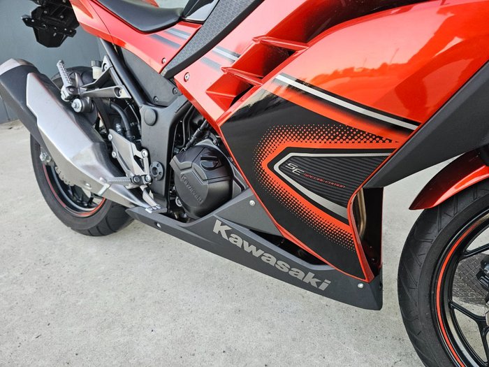 Kawasaki 2013 Kawasaki EX300 Orange