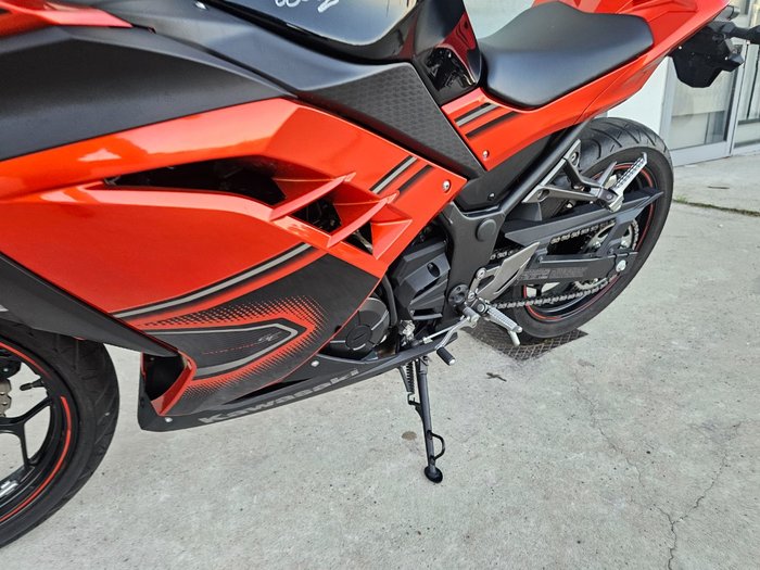 Kawasaki 2013 Kawasaki EX300 Orange