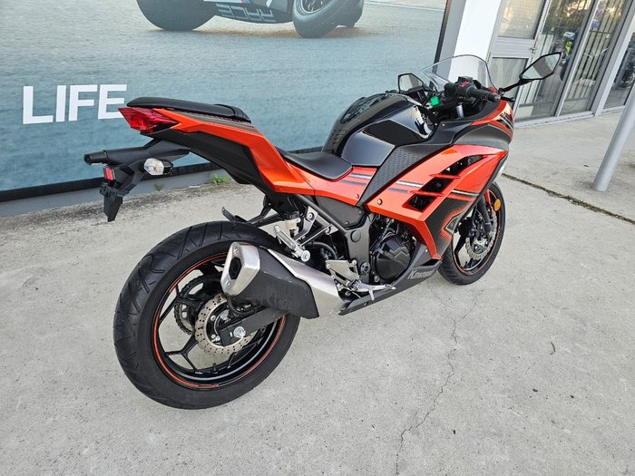 Kawasaki 2013 Kawasaki EX300 Orange