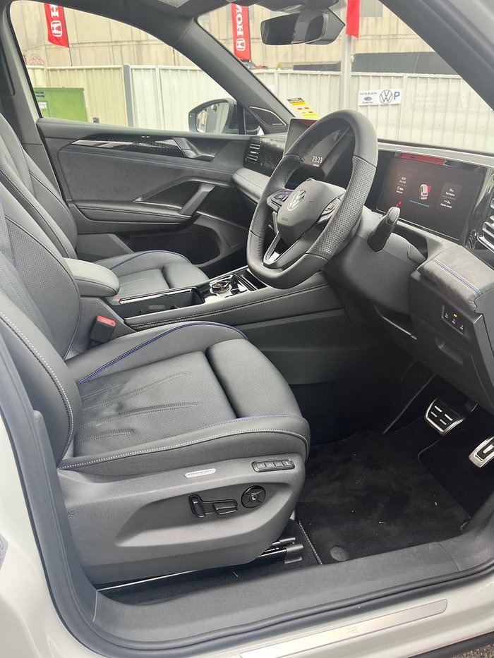 2026 Volkswagen Tiguan 200TSI eHybrid R-Line