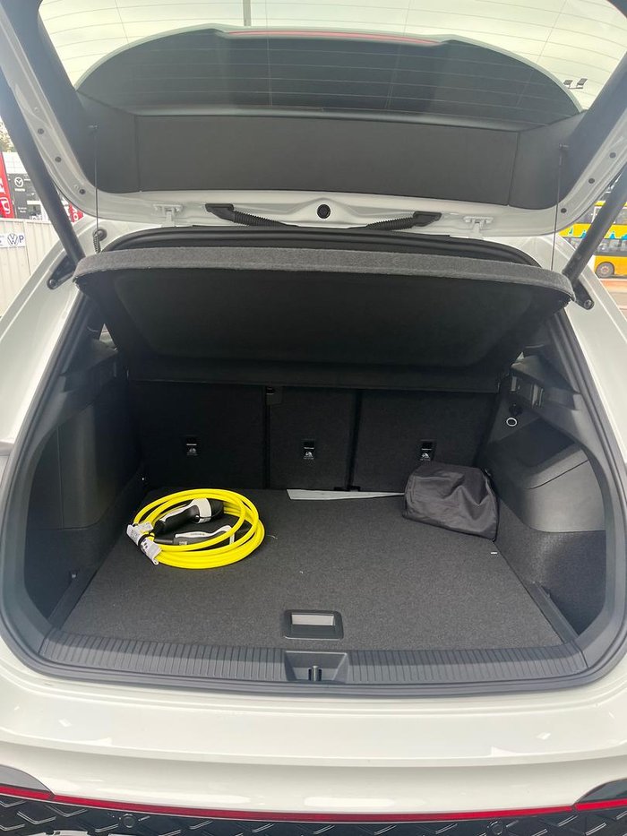 2026 Volkswagen Tiguan 200TSI eHybrid R-Line