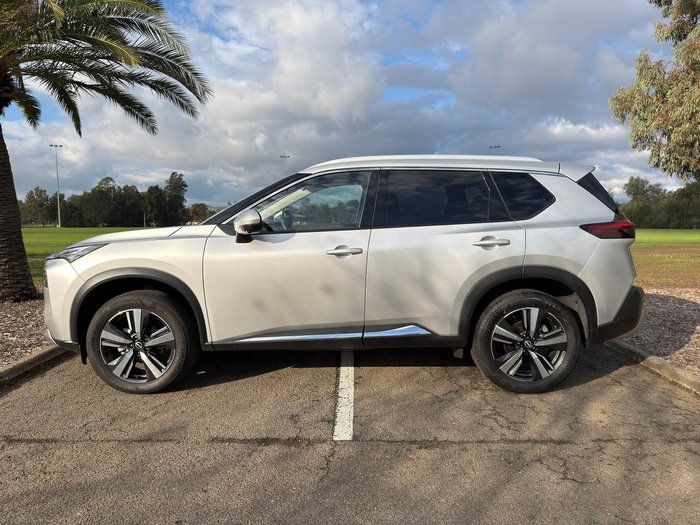 2024 Nissan X-TRAIL Ti