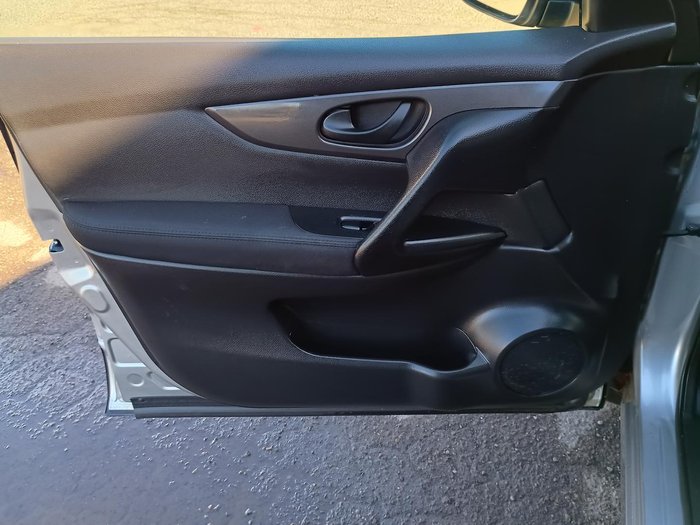 2015 Nissan QASHQAI ST