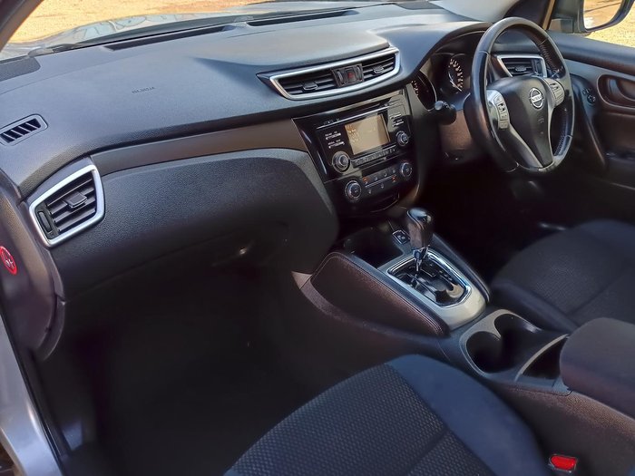 2015 Nissan QASHQAI ST