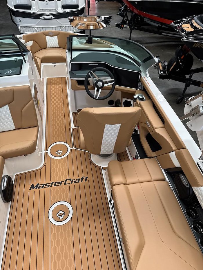 2026 MasterCraft XT22 T