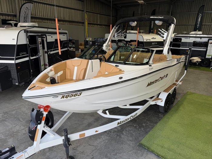 2026 MasterCraft XT22 T