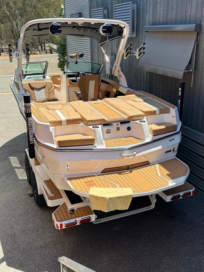 2026 MasterCraft XT22 T