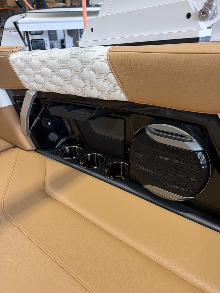 2026 MasterCraft XT22 T