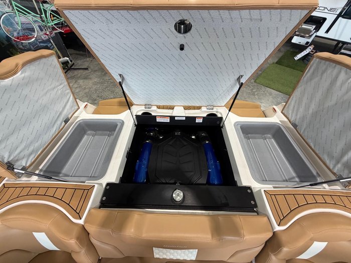 2026 MasterCraft XT22 T