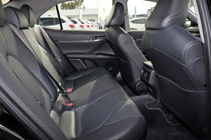 2020 Toyota Camry SL