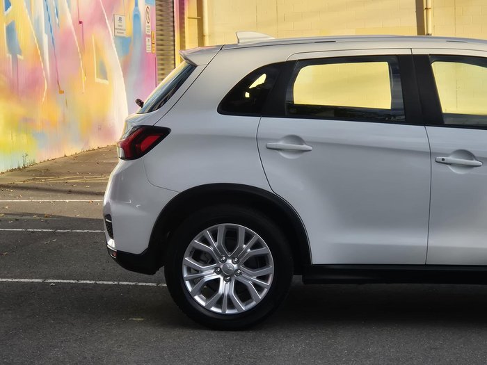 2022 Mitsubishi ASX ES