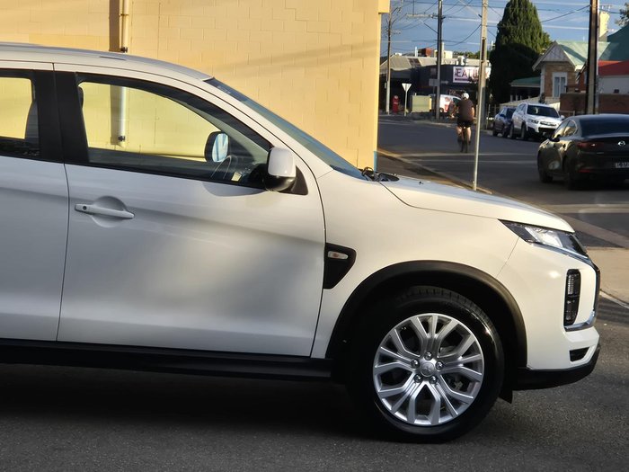 2022 Mitsubishi ASX ES