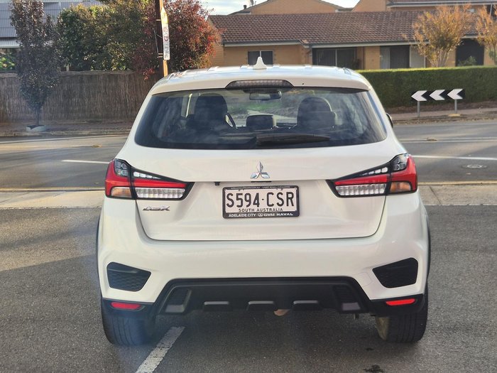2022 Mitsubishi ASX ES