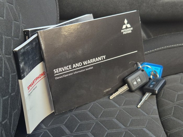 2022 Mitsubishi ASX ES