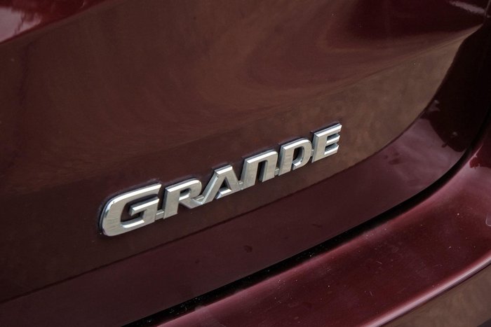 2017 Toyota Kluger Grande