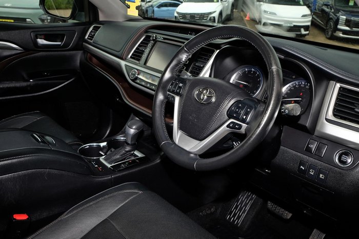 2017 Toyota Kluger Grande