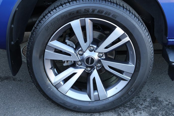 2023 Isuzu MU-X LS-T