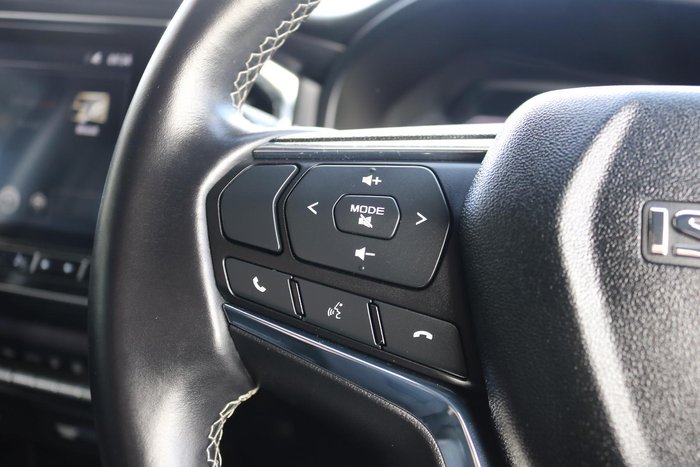 2023 Isuzu MU-X LS-T