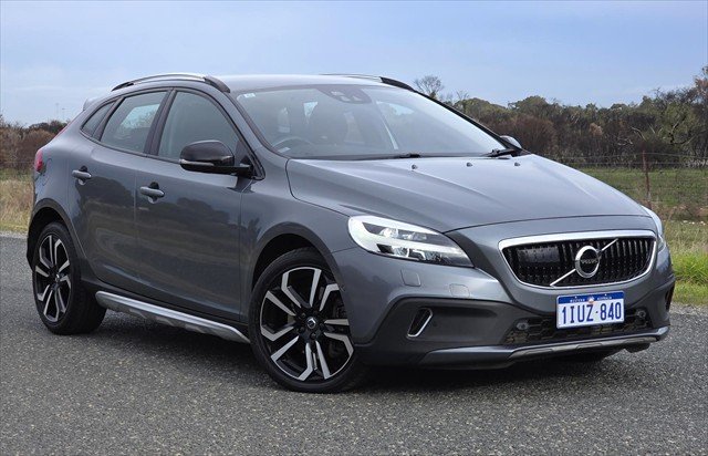 2017 Volvo V40 Cross Country T5 Inscription