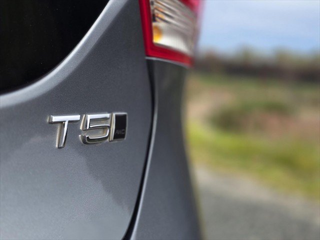 2017 Volvo V40 Cross Country T5 Inscription