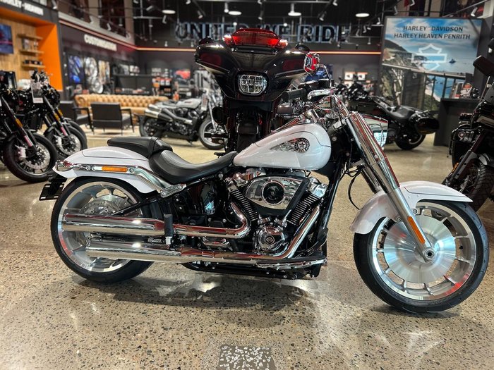 Harley-Davidson Fat Boy 117 (FLFB) Softail