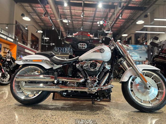 Harley-Davidson Fat Boy 117 (FLFB) Softail