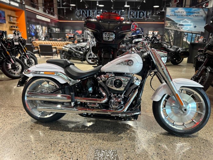 Harley-Davidson Fat Boy 117 (FLFB) Softail