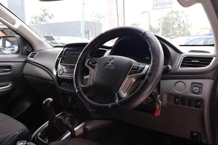 2017 Mitsubishi Triton GLS