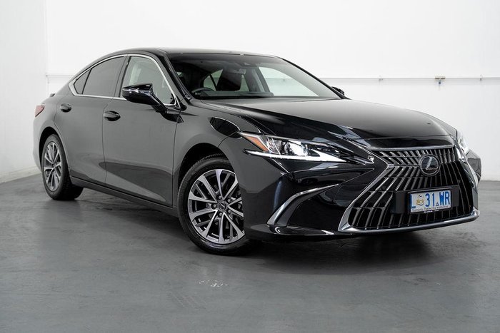 2025 Lexus ES