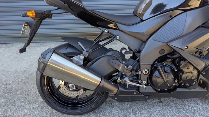 2008 Kawasaki ZX-10R (ZX1000 NINJA) Black