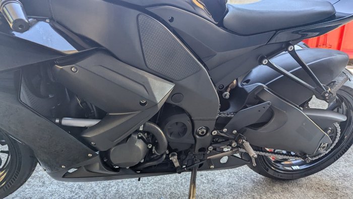 2008 Kawasaki ZX-10R (ZX1000 NINJA) Black
