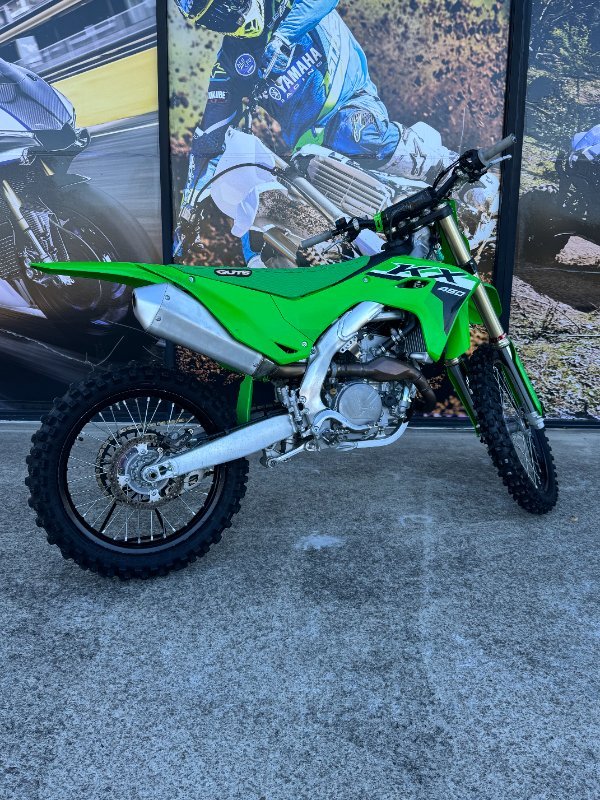 2024 Kawasaki KX450 Green