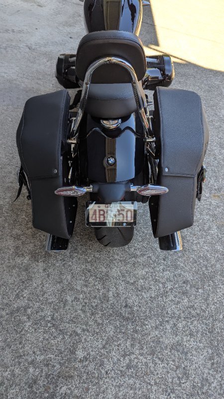 2023 BMW Motorrad R 18 CLASSIC Black