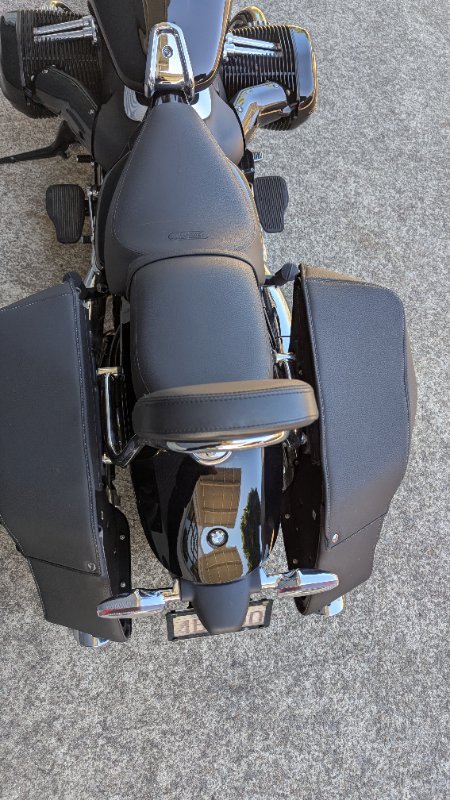 2023 BMW Motorrad R 18 CLASSIC Black