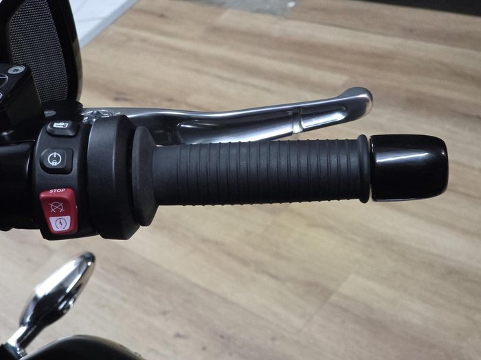 2024 BMW Motorrad R 18 B Bronze