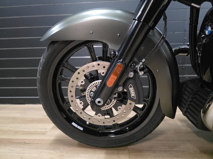 2024 BMW Motorrad R 18 B Bronze