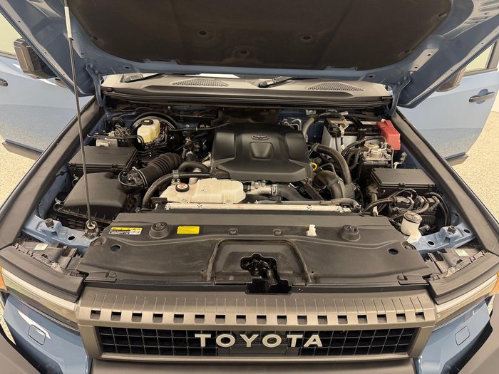 2025 Toyota Landcruiser Prado Altitude GDJ251R 4X4 Dual Range Ningaloo Blue/Grey Roof