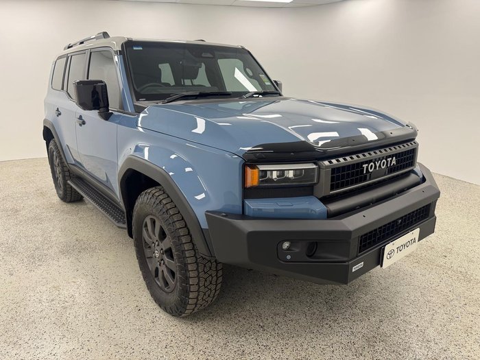 2025 Toyota Landcruiser Prado Altitude GDJ251R 4X4 Dual Range Ningaloo Blue/Grey Roof