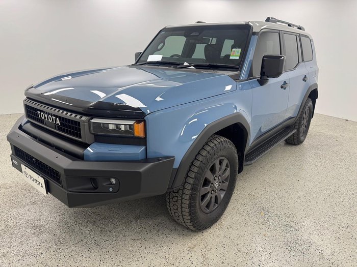 2025 Toyota Landcruiser Prado Altitude GDJ251R 4X4 Dual Range Ningaloo Blue/Grey Roof