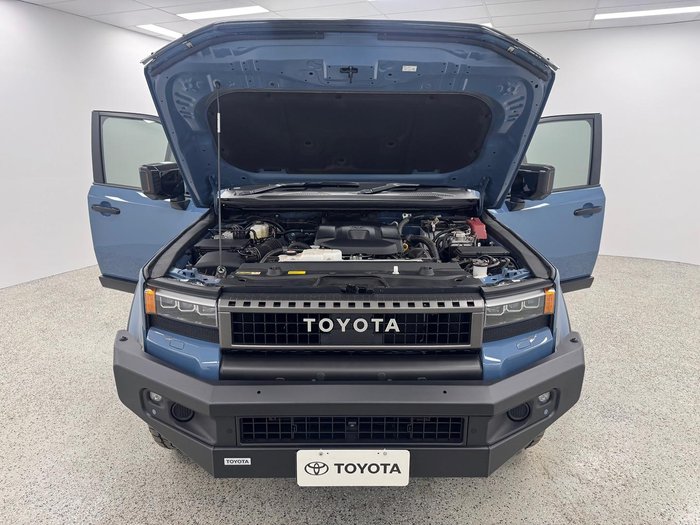 2025 Toyota Landcruiser Prado Altitude GDJ251R 4X4 Dual Range Ningaloo Blue/Grey Roof