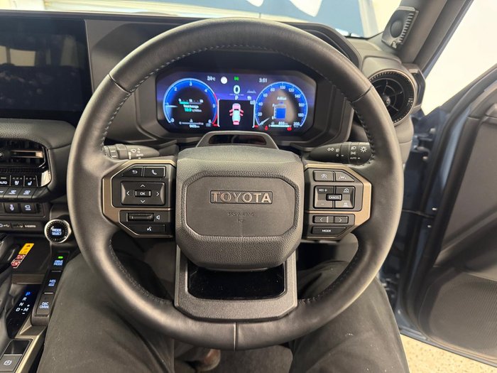 2025 Toyota Landcruiser Prado Altitude GDJ251R 4X4 Dual Range Ningaloo Blue/Grey Roof
