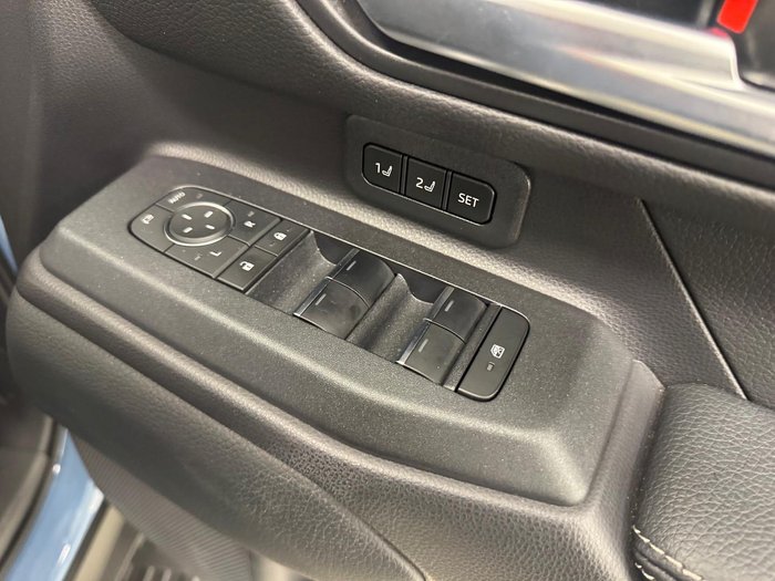 2025 Toyota Landcruiser Prado Altitude GDJ251R 4X4 Dual Range Ningaloo Blue/Grey Roof