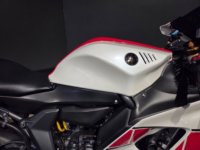 2021 Yamaha YZF-R7LA WHITE