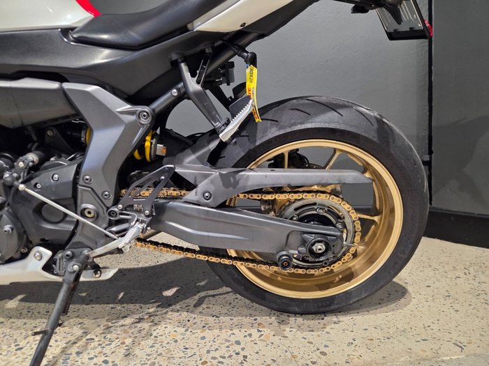 2021 Yamaha YZF-R7LA WHITE