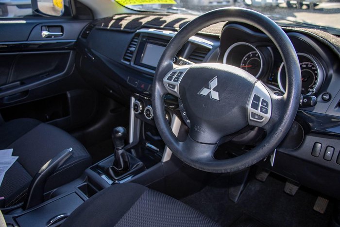 2017 Mitsubishi Lancer ES Sport