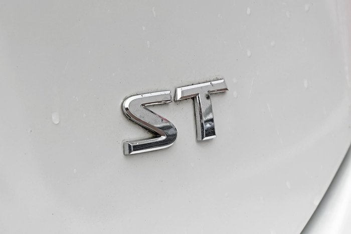 2013 Nissan Micra ST