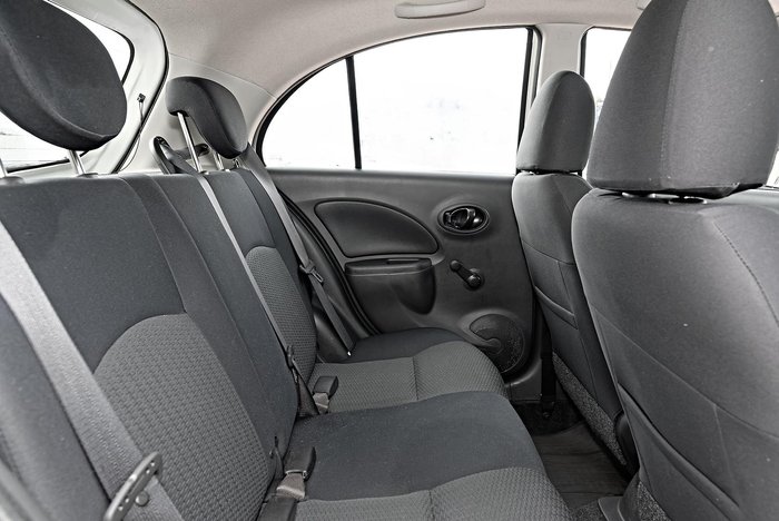 2013 Nissan Micra ST
