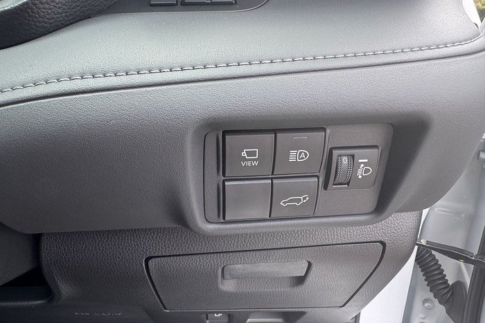 2025 Toyota Kluger Grande AXUH78R 4X4 On Demand Frosted White