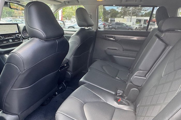 2025 Toyota Kluger Grande AXUH78R 4X4 On Demand Frosted White